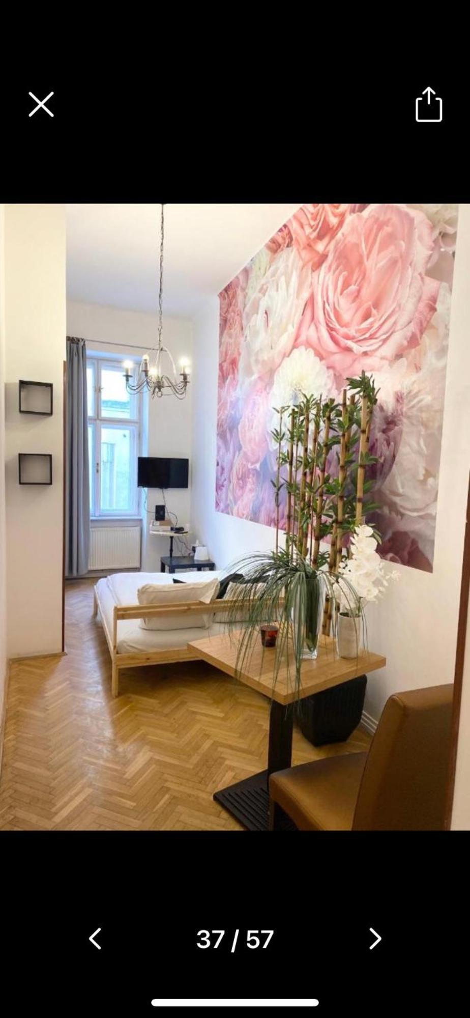 Spring Roses Downtown Boutique Hotel Будапеща Екстериор снимка